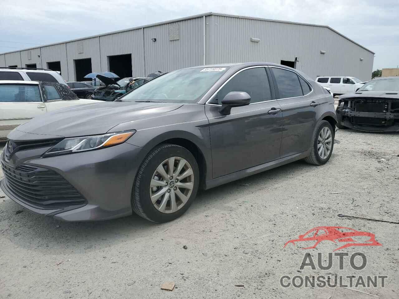 TOYOTA CAMRY 2020 - 4T1C11AK4LU970264