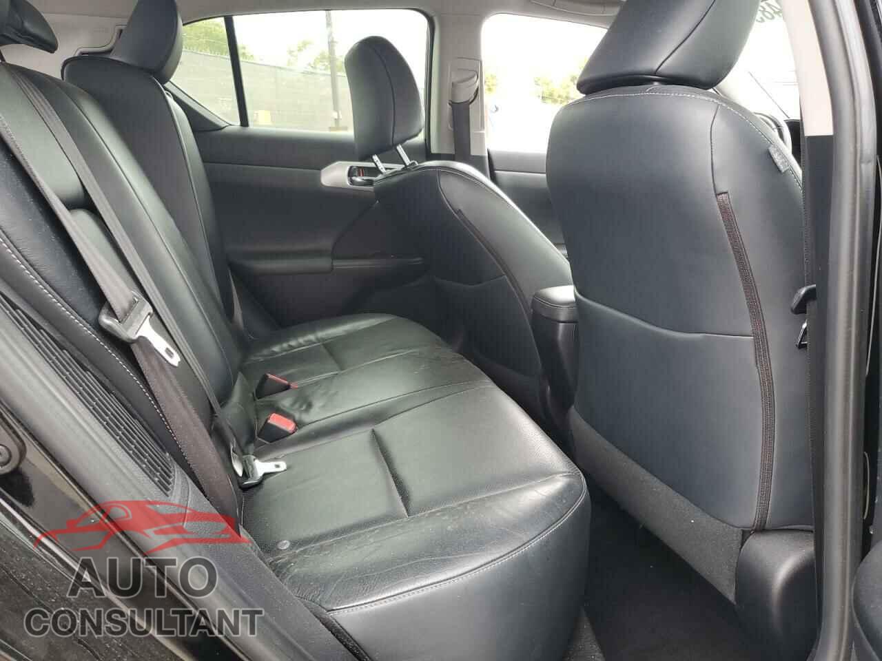 LEXUS CT 200 2011 - JTHKD5BH6B2029571