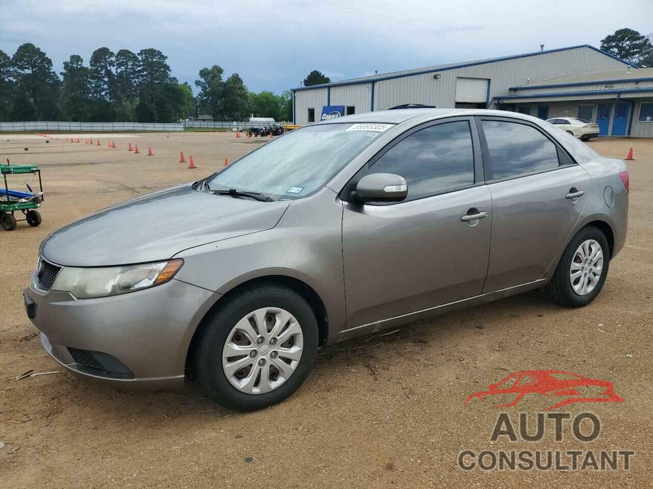KIA FORTE 2010 - KNAFU4A22A5055301