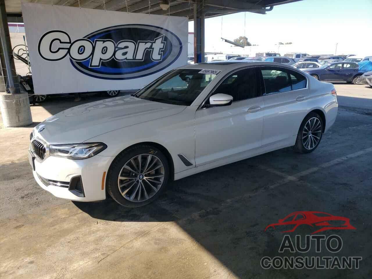 BMW 5 SERIES 2022 - WBA13BJ04NCJ48788