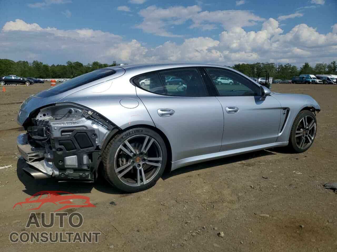 PORSCHE PANAMERA 2015 - WP0AA2A76FL003534