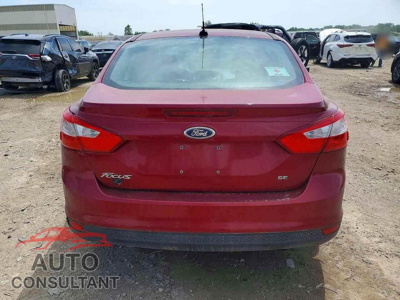 FORD FOCUS 2014 - 1FADP3F22EL321704