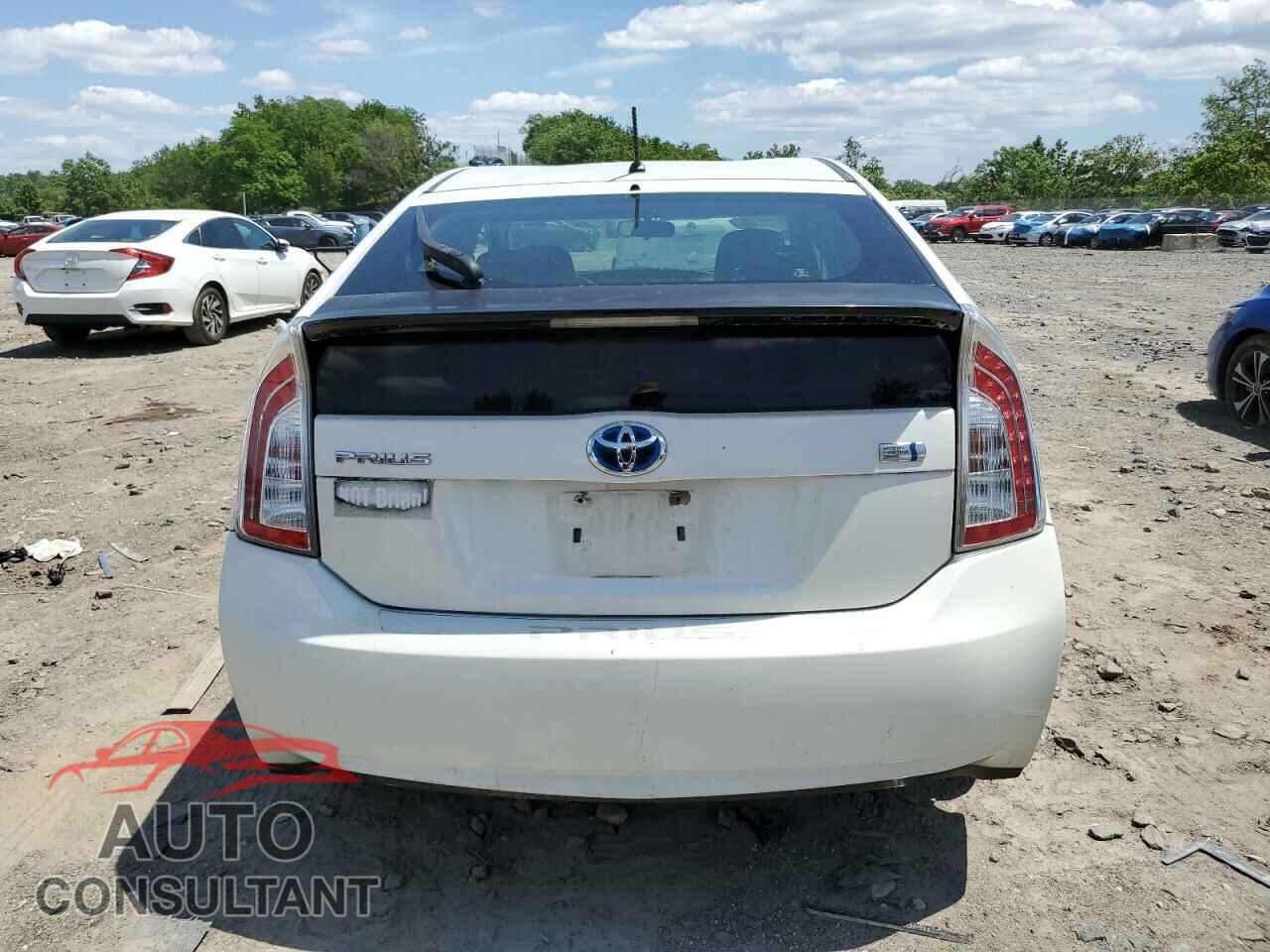 TOYOTA PRIUS 2014 - JTDKN3DU7E1754300