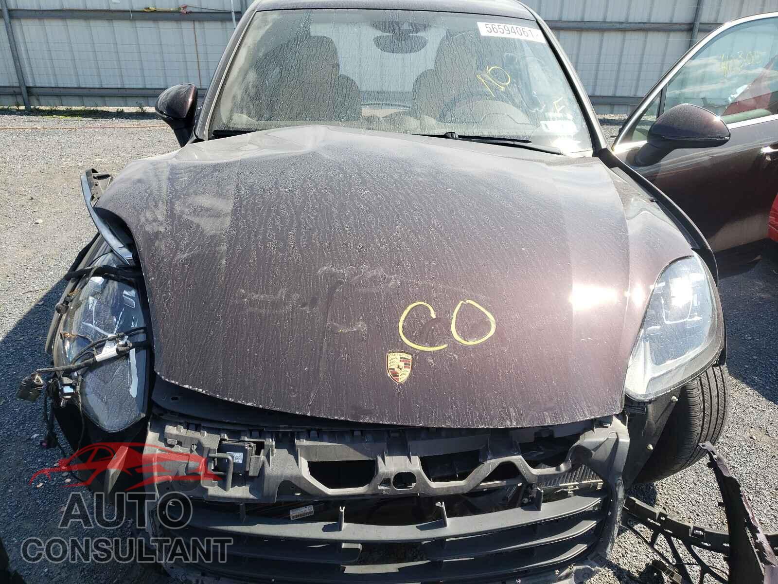 PORSCHE CAYENNE 2016 - WP1AB2A23GLA95641