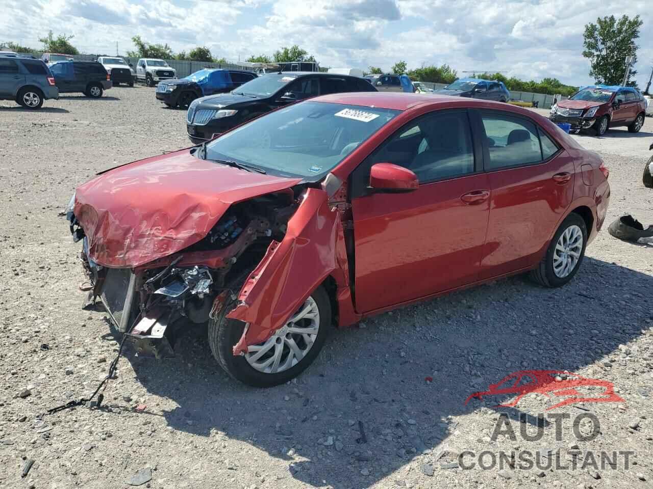 TOYOTA COROLLA 2018 - 5YFBURHE8JP807505