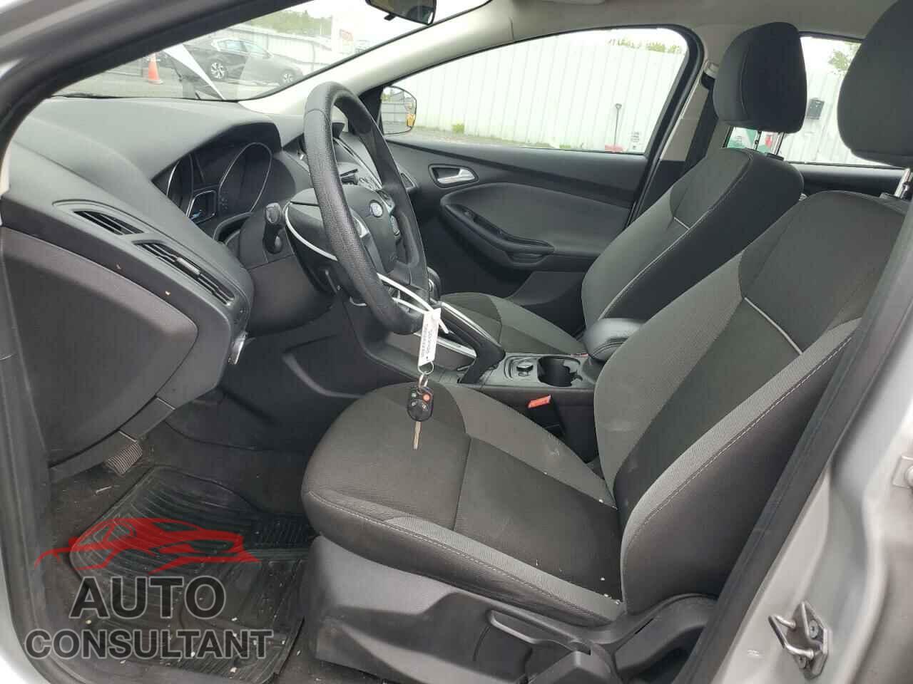 FORD FOCUS 2013 - 1FADP3K28DL111192