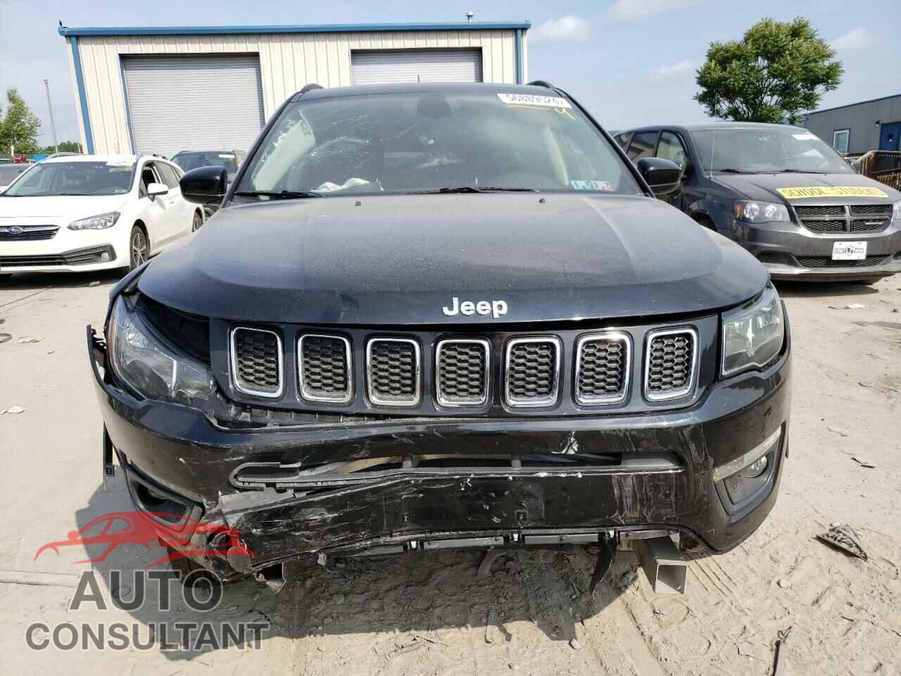 JEEP COMPASS 2018 - 3C4NJDBBXJT161548