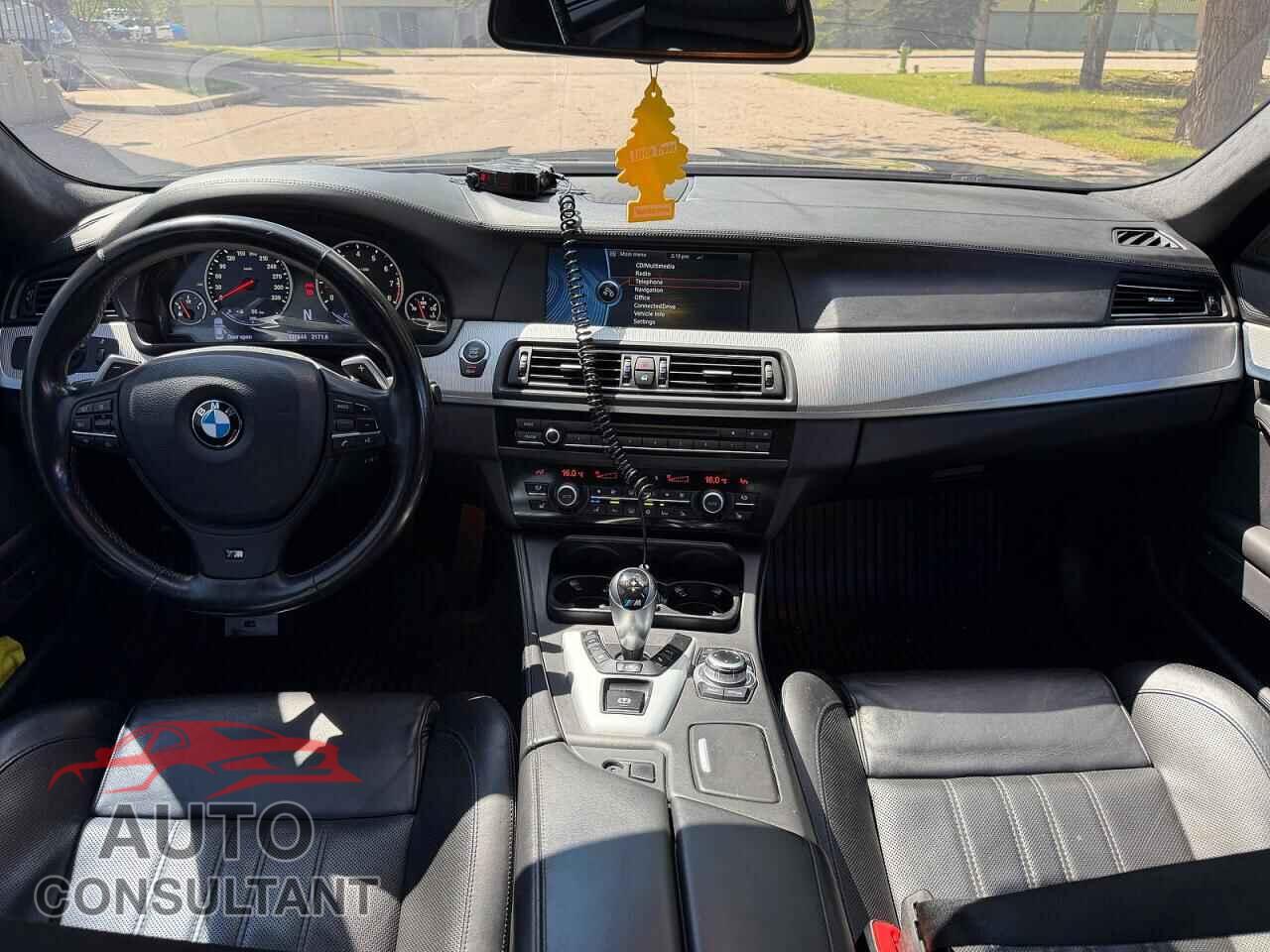 BMW M5 2012 - WBSFV9C57CC772384