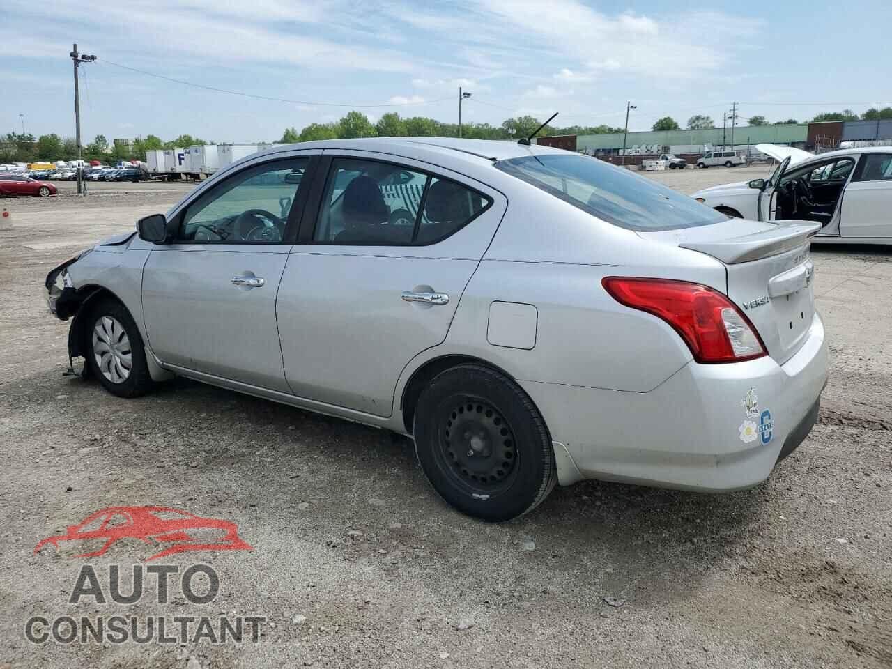 NISSAN VERSA 2017 - 3N1CN7AP3HL866005