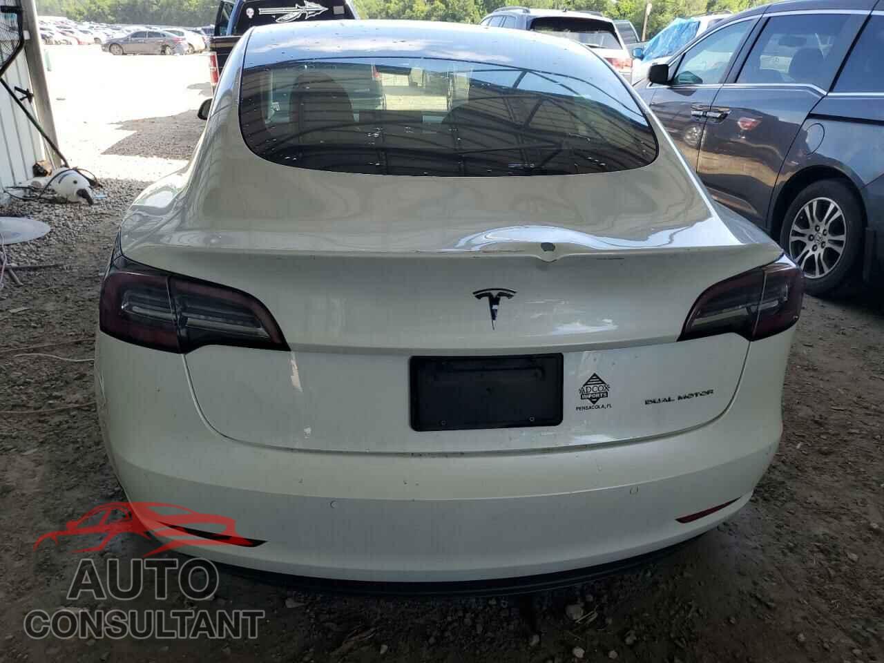 TESLA MODEL 3 2022 - 5YJ3E1EB2NF104609