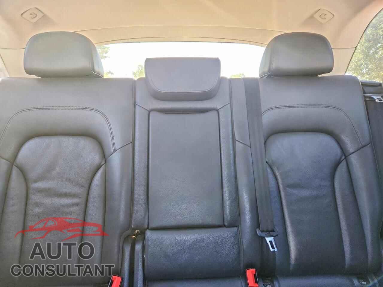 AUDI Q5 2015 - WA1CFAFP3FA143009