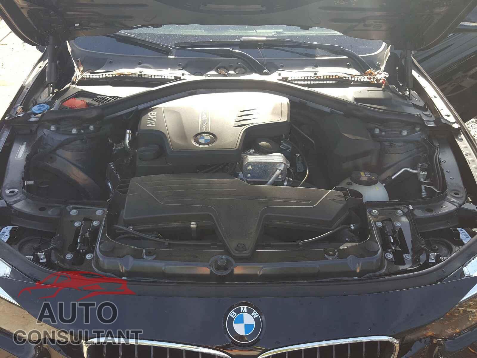 BMW 3 SERIES 2016 - WBA8E9G57GNU28085