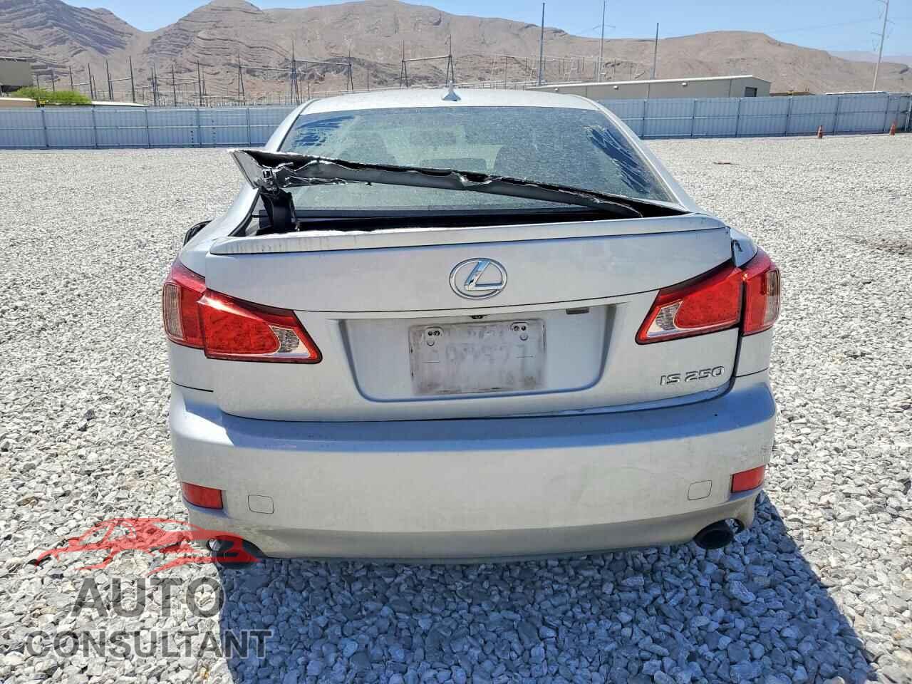 LEXUS IS 2011 - JTHBF5C2XB5151725