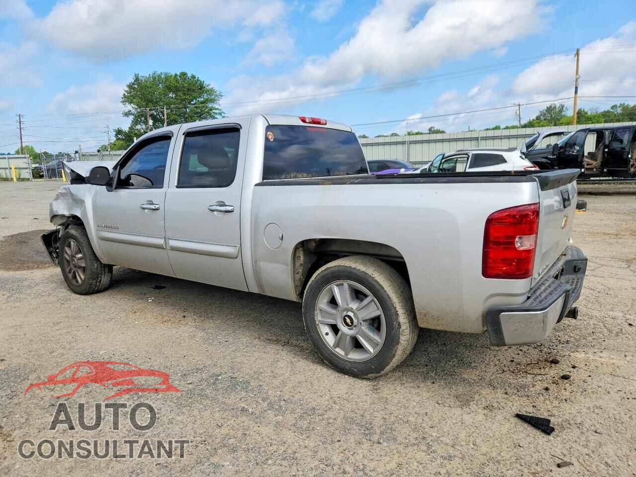CHEVROLET SILVERADO 2013 - 3GCPCSE04DG268349