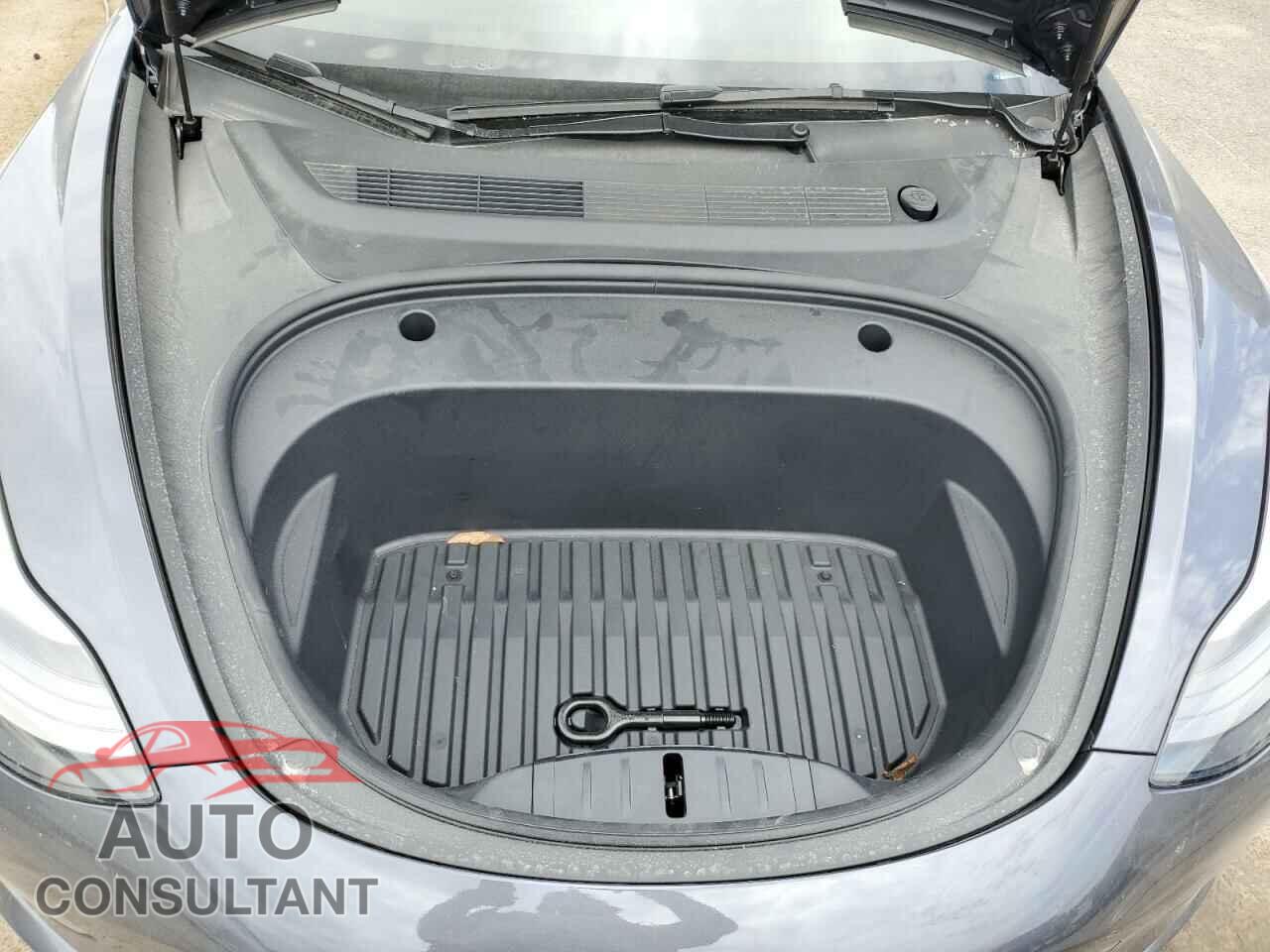 TESLA MODEL 3 2023 - 5YJ3E1EA4PF678753