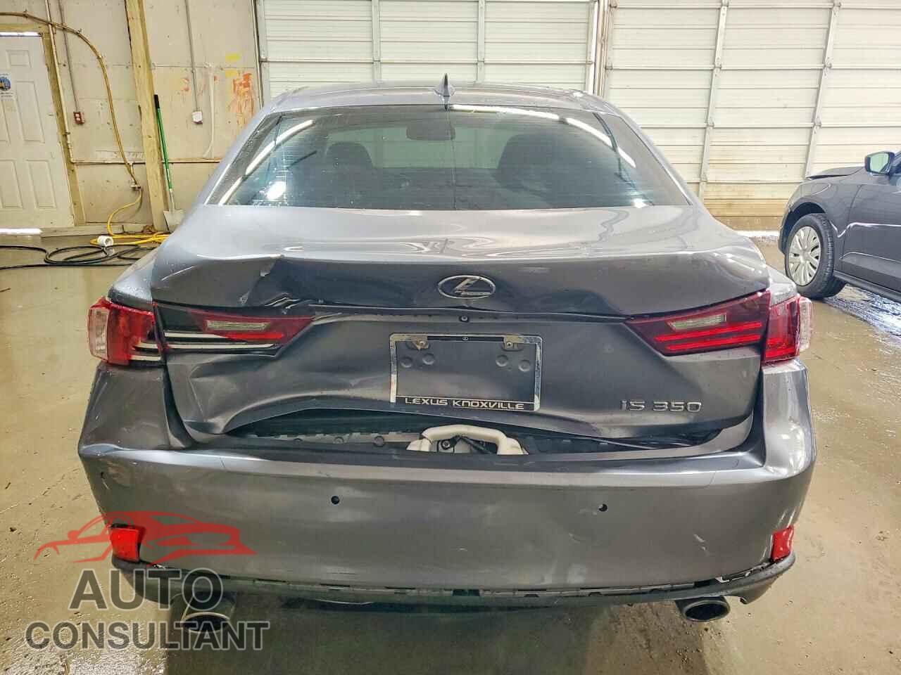 LEXUS IS 2014 - JTHBE1D21E5002974