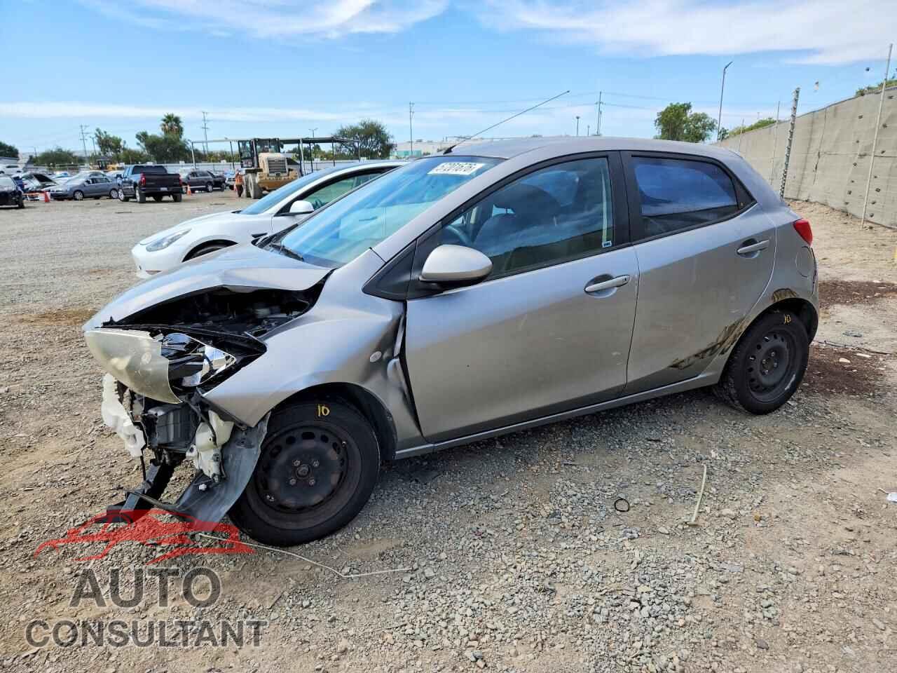 MAZDA 2 2014 - JM1DE1KZ1E0173022