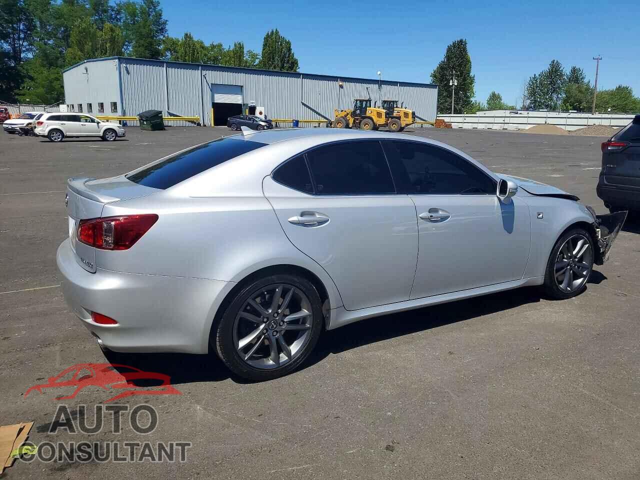 LEXUS IS 2012 - JTHBE5C28C5029398