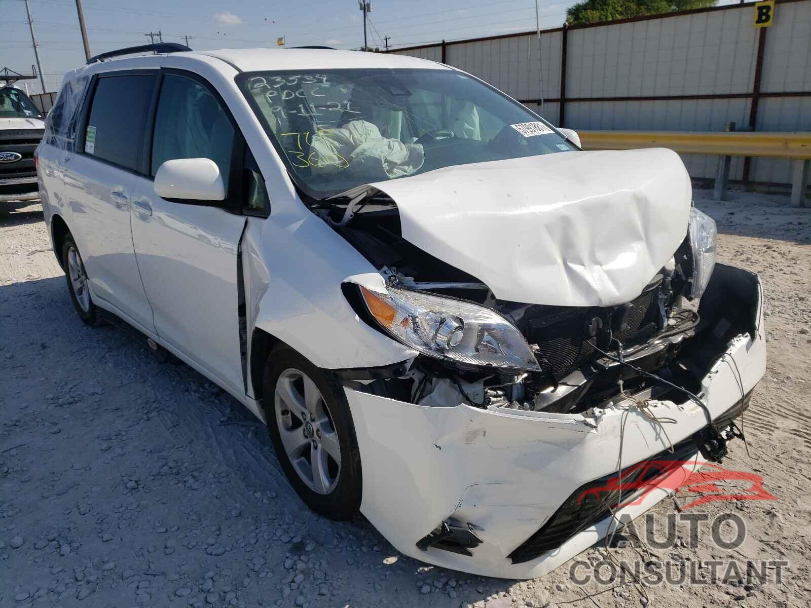 TOYOTA SIENNA 2018 - 5TDKZ3DC3JS904928