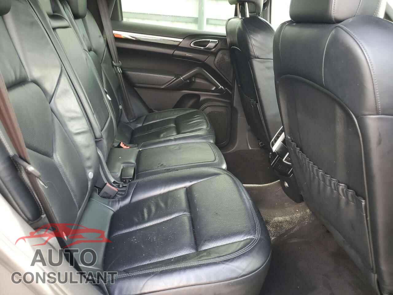 PORSCHE CAYENNE 2012 - WP1AA2A23CLA06115