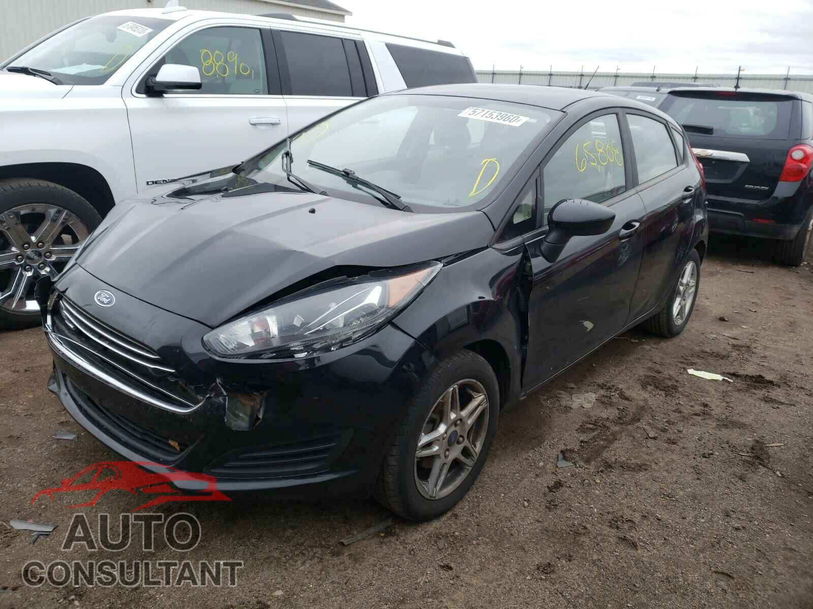 FORD FIESTA 2017 - 3FADP4EJ8HM132055