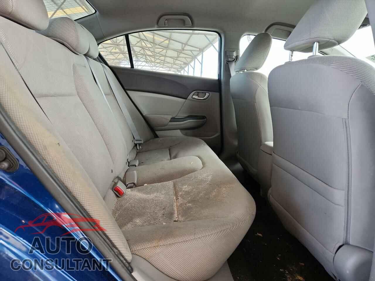 HONDA CIVIC 2012 - 2HGFB2F52CH506126