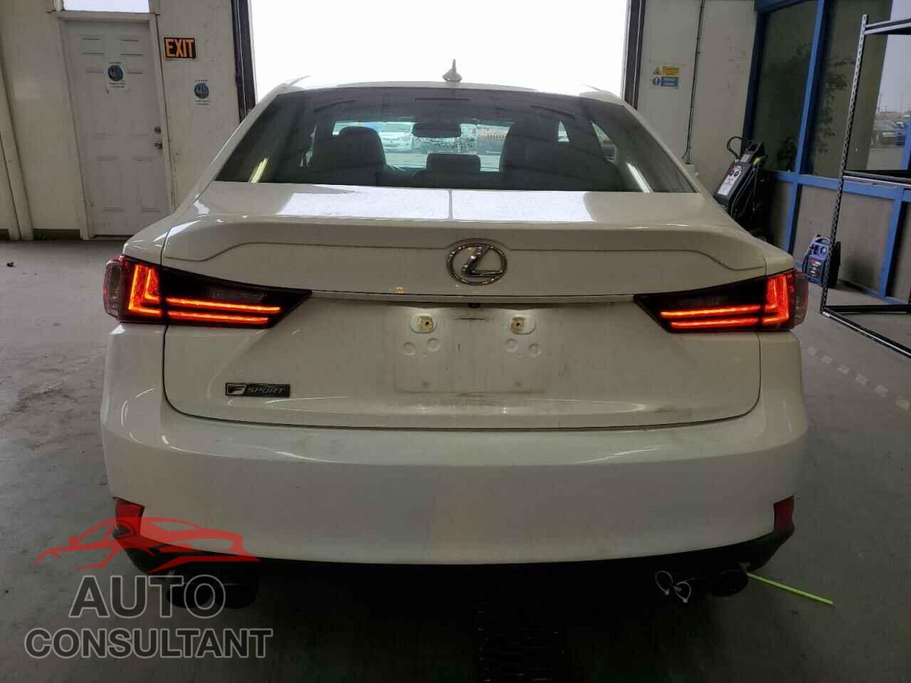 LEXUS IS 2016 - JTHCM1D21G5009496