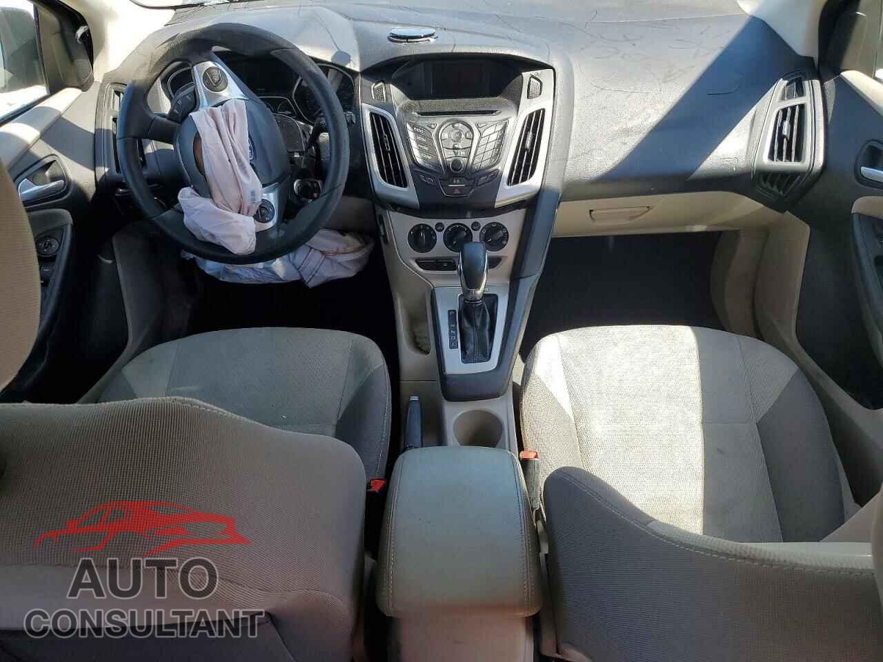 FORD FOCUS 2014 - 1FADP3K25EL115962