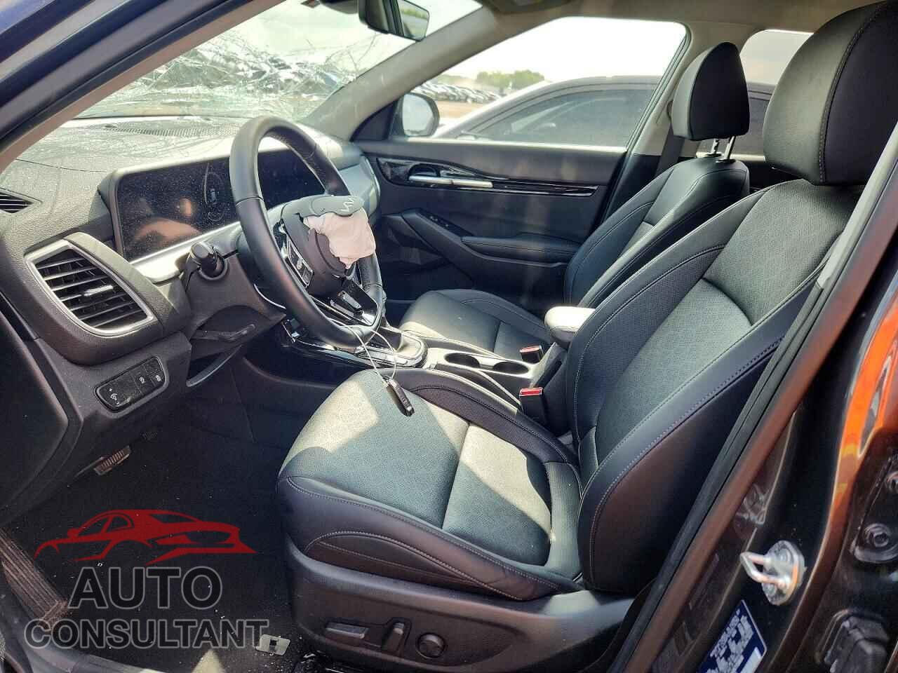 KIA SELTOS 2025 - KNDER2AA0S7750636