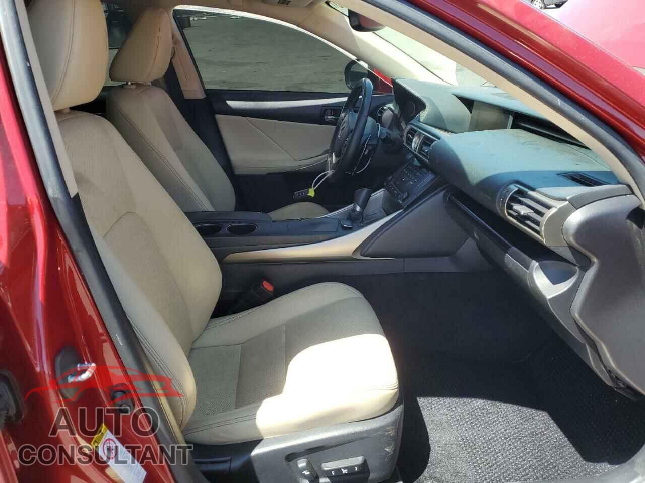 LEXUS IS 2014 - JTHBF1D20E5037535
