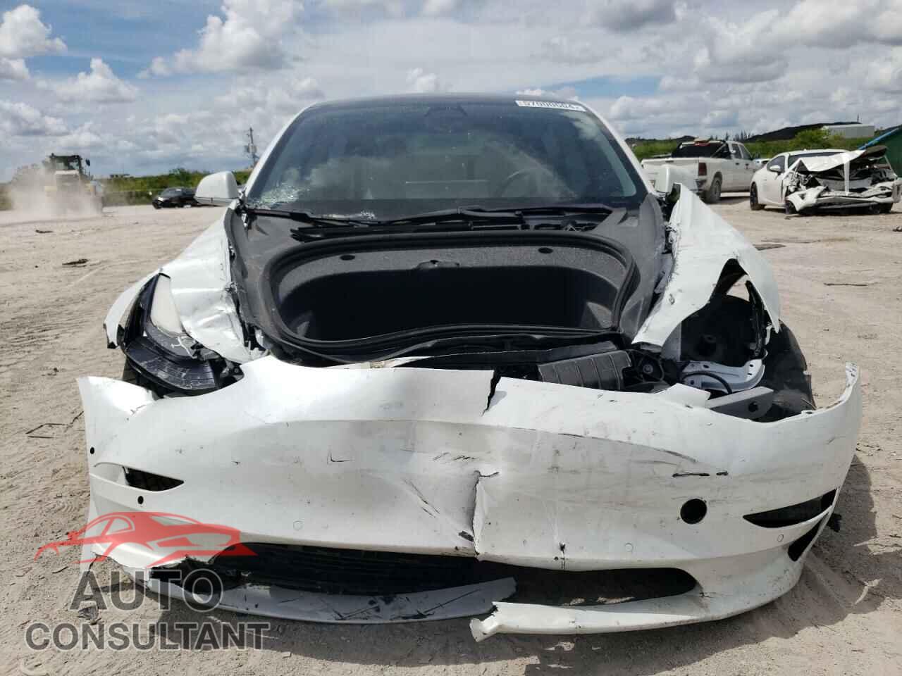 TESLA MODEL 3 2020 - 5YJ3E1EA6LF785877