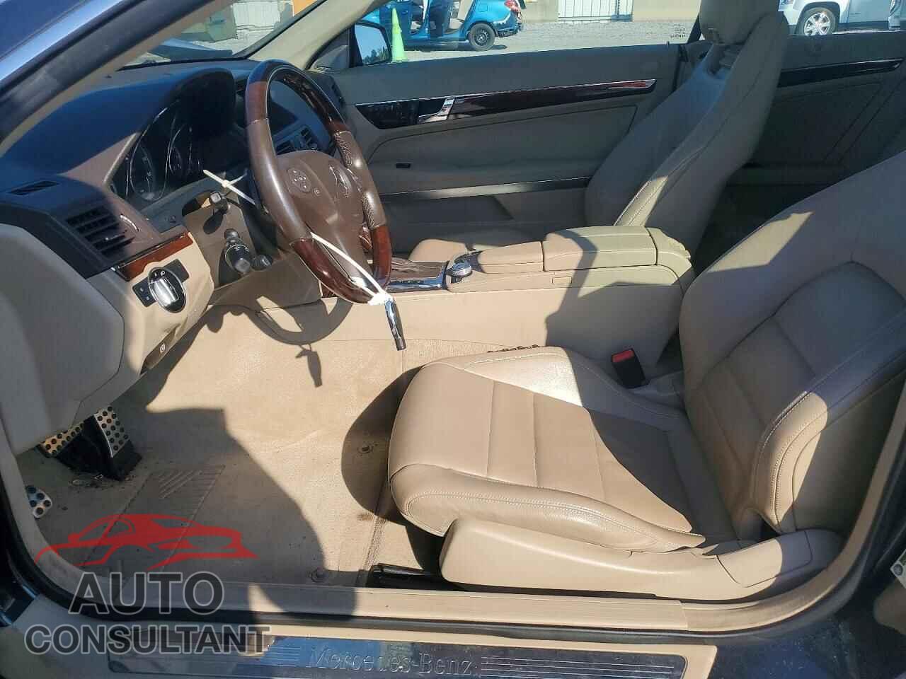MERCEDES-BENZ E-CLASS 2011 - WDDKK5GF4BF068463