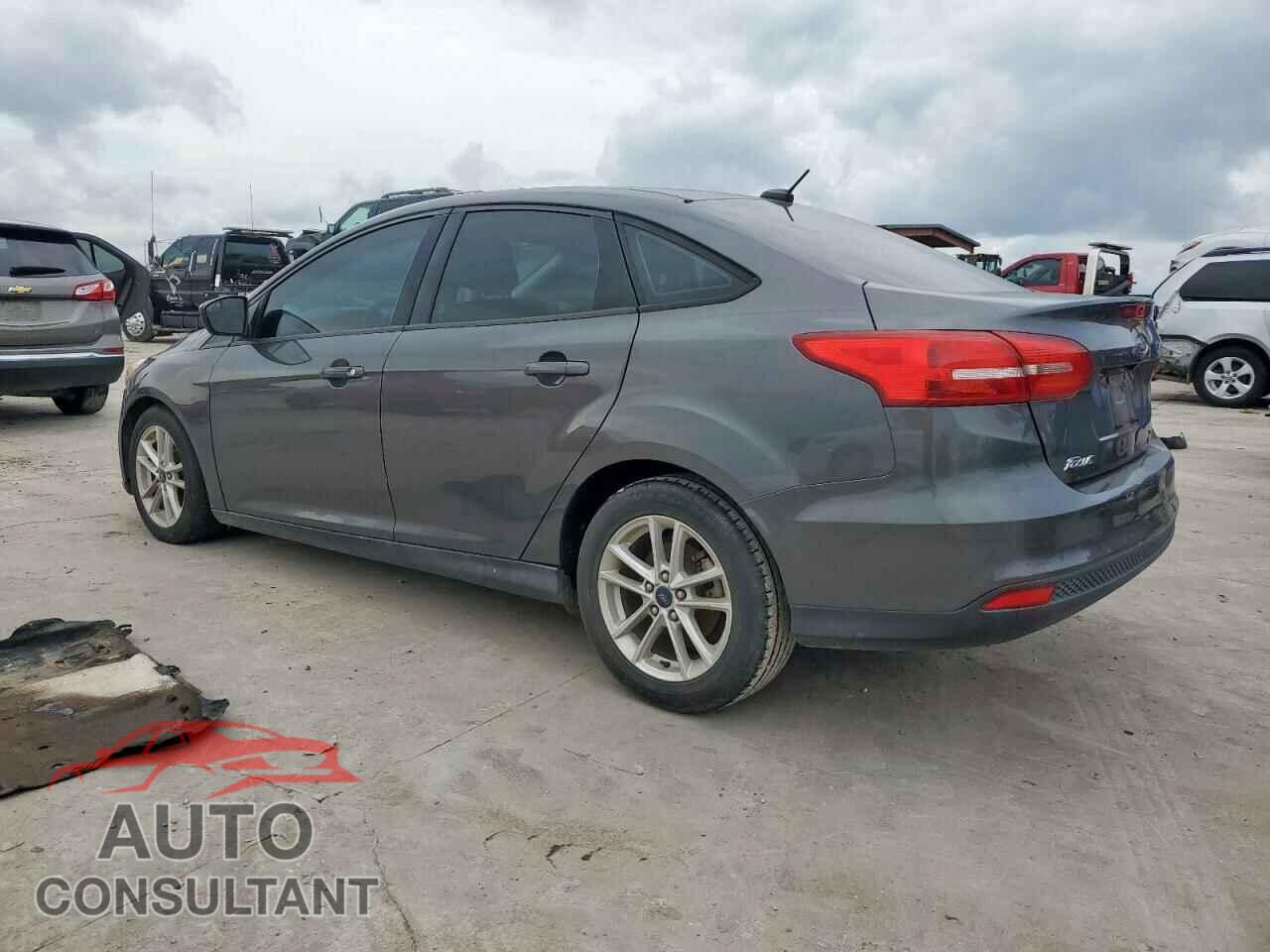 FORD FOCUS 2018 - 1FADP3FE2JL303059