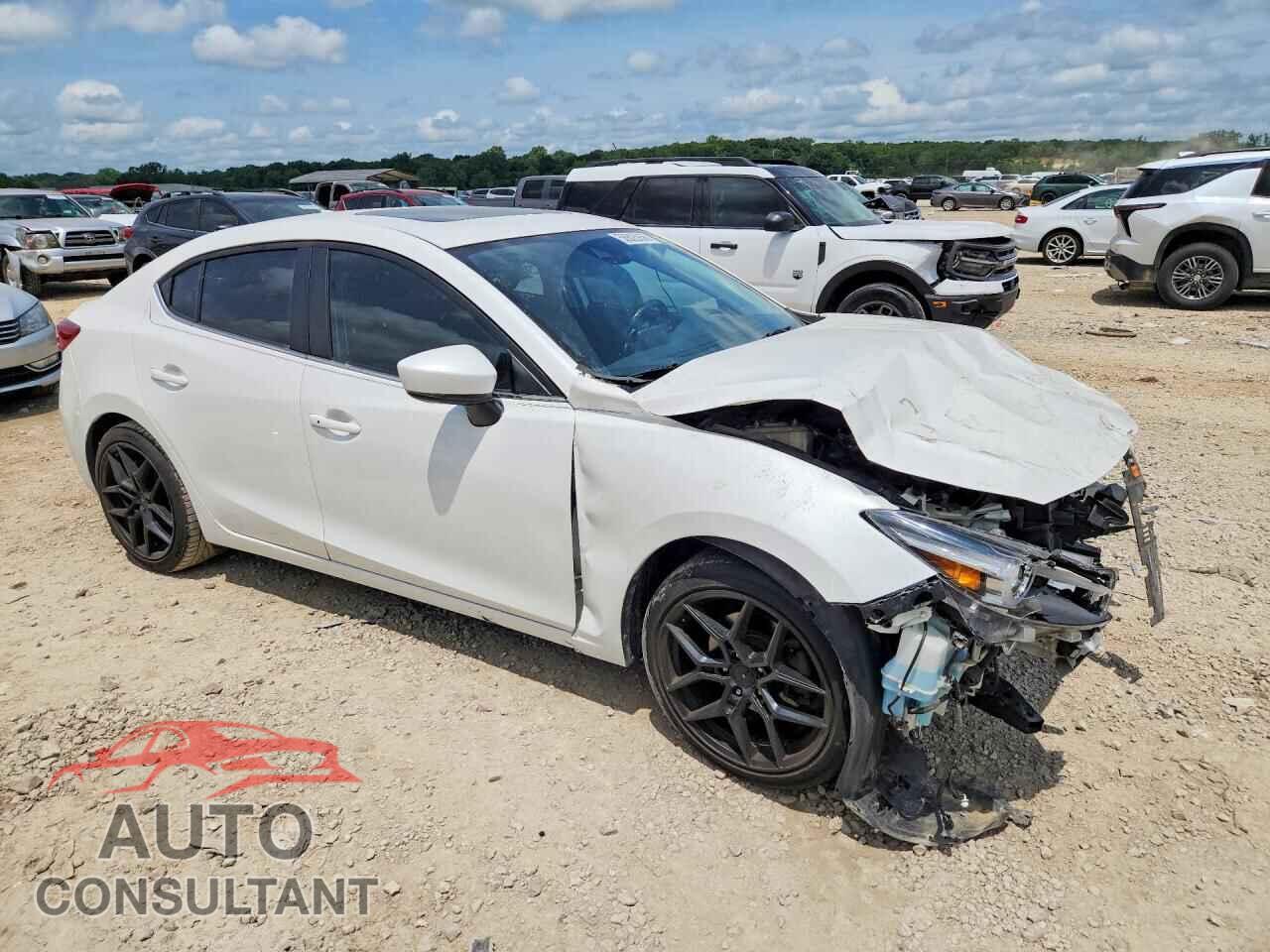MAZDA 3 2017 - 3MZBN1W3XHM130049