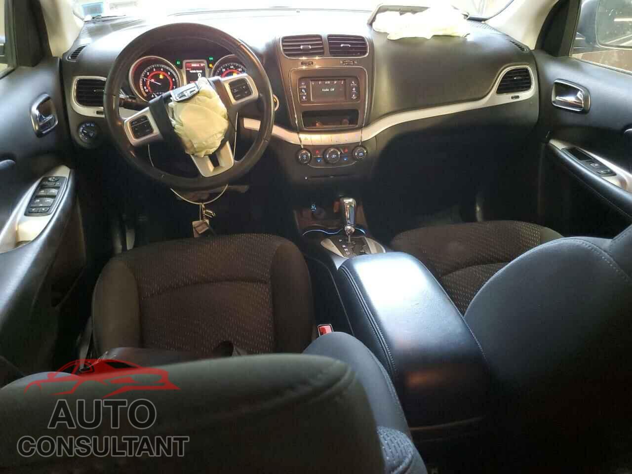 DODGE JOURNEY 2019 - 3C4PDCBB0KT758669