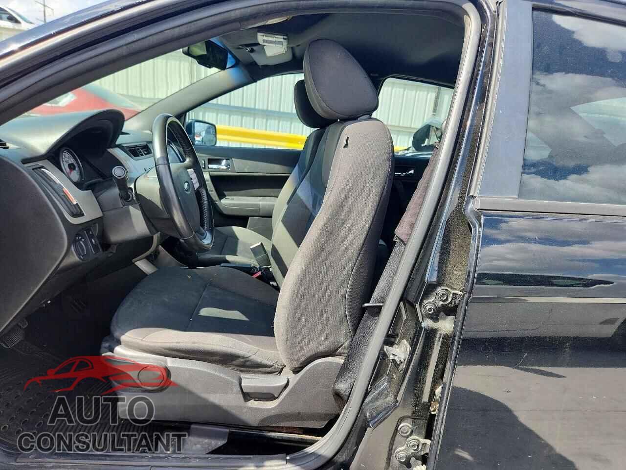 FORD FOCUS 2009 - 1FAHP36N09W263821