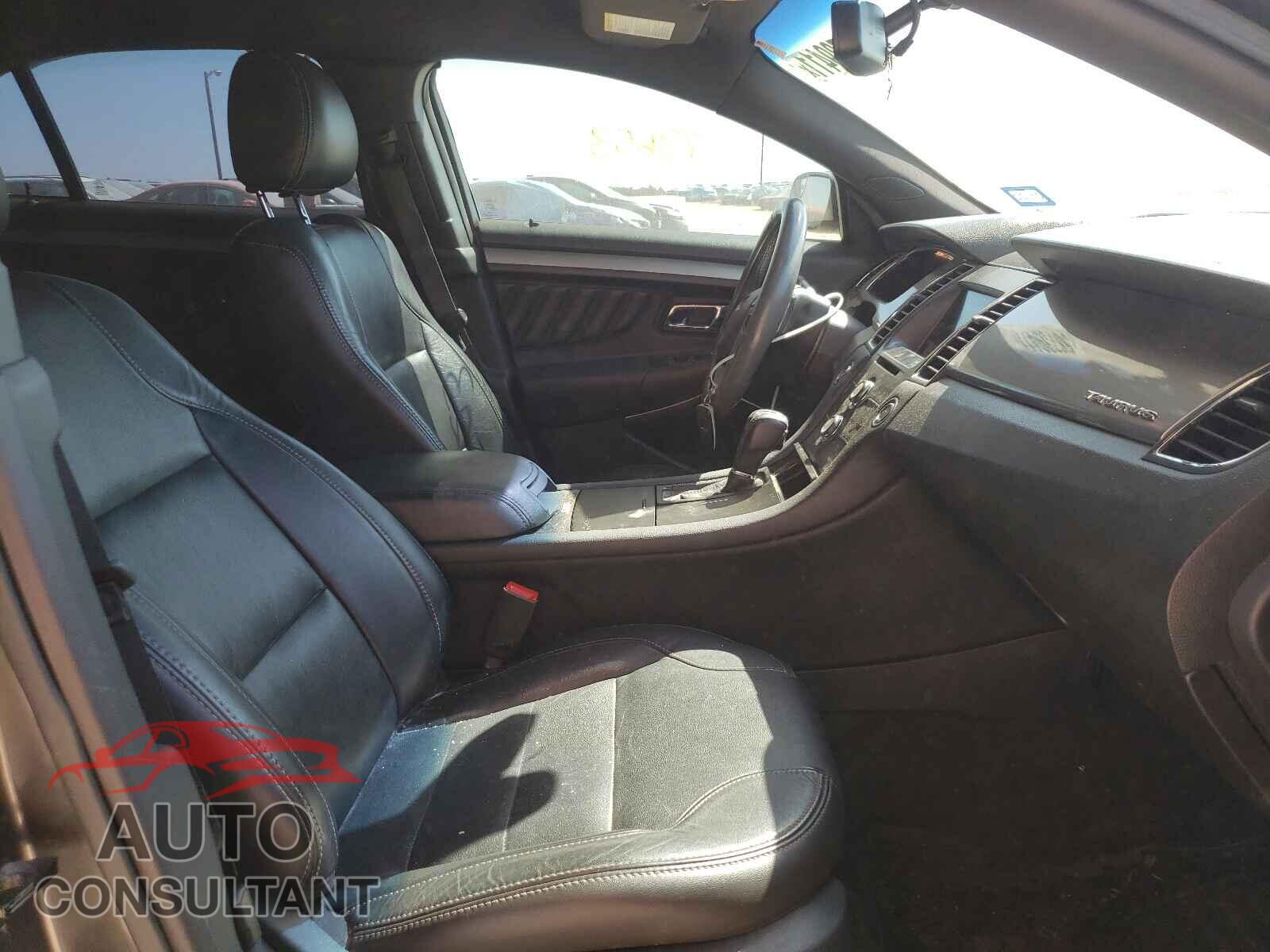 FORD TAURUS 2017 - 1FAHP2E81HG112792