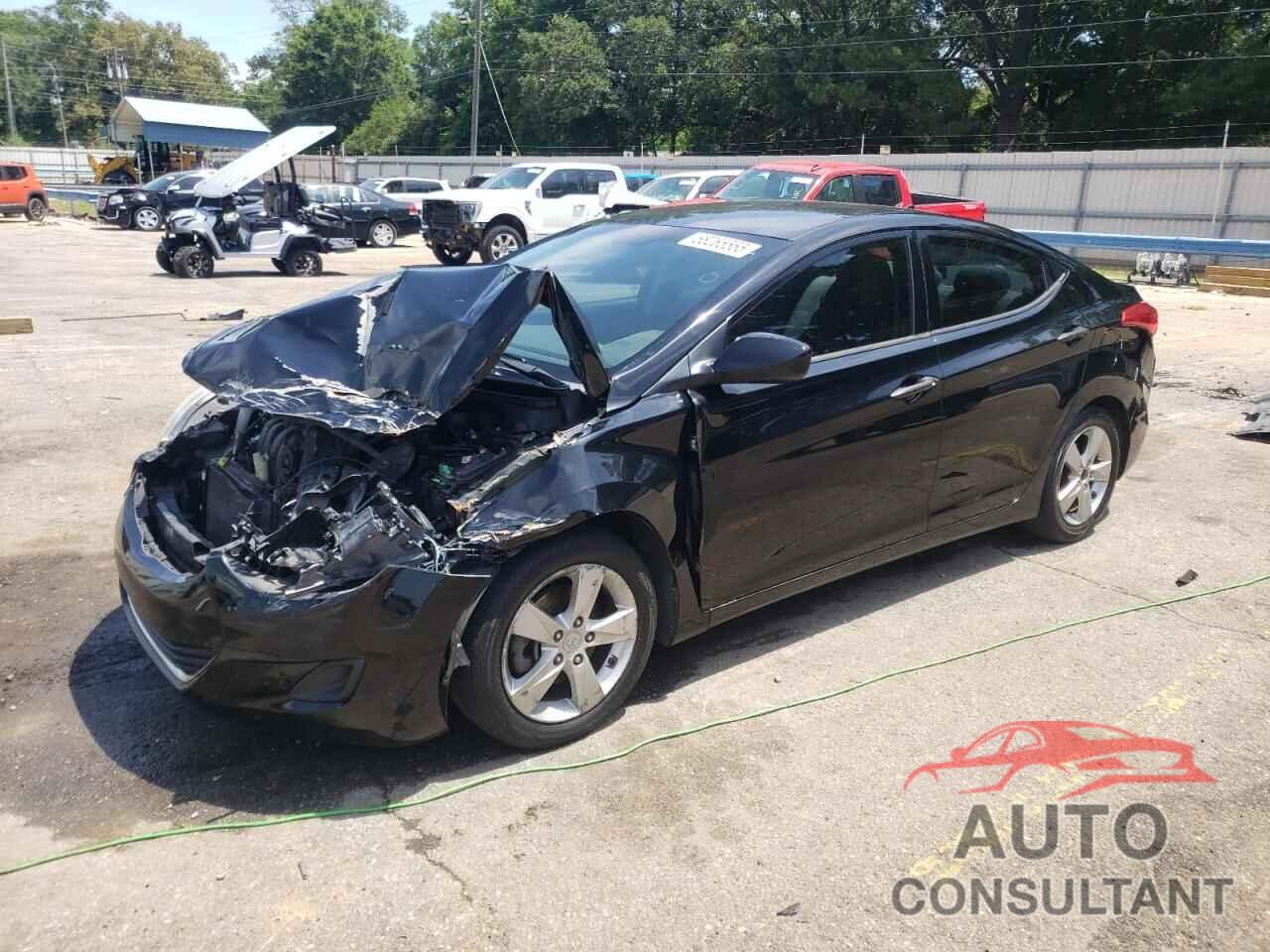 HYUNDAI ELANTRA 2013 - KMHDH4AE7DU720725