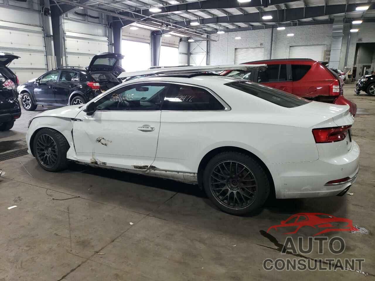 AUDI A5 2018 - WAUPNAF59JA000676