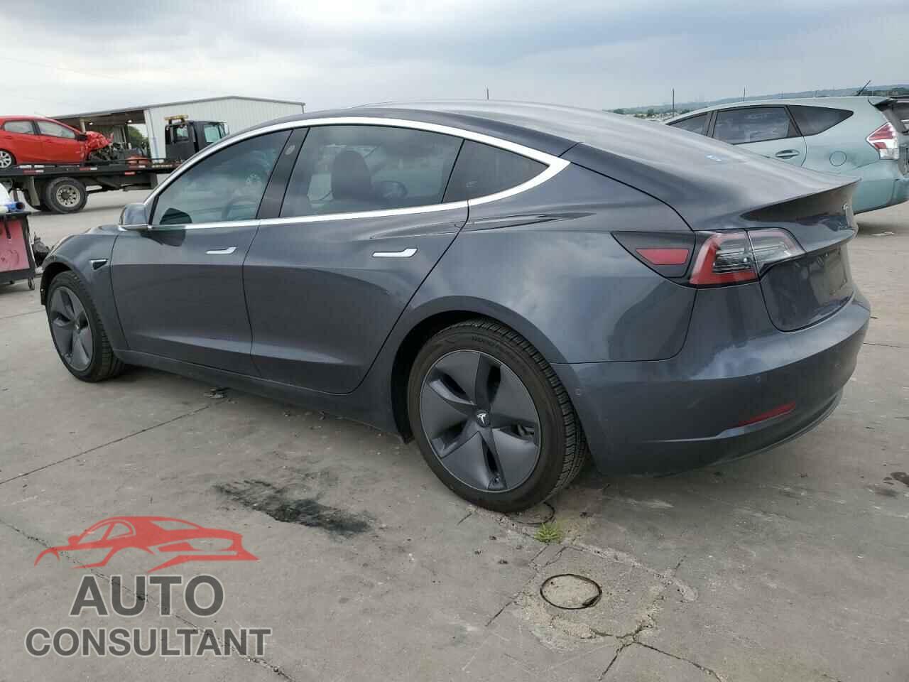 TESLA MODEL 3 2018 - 5YJ3E1EA4JF057911