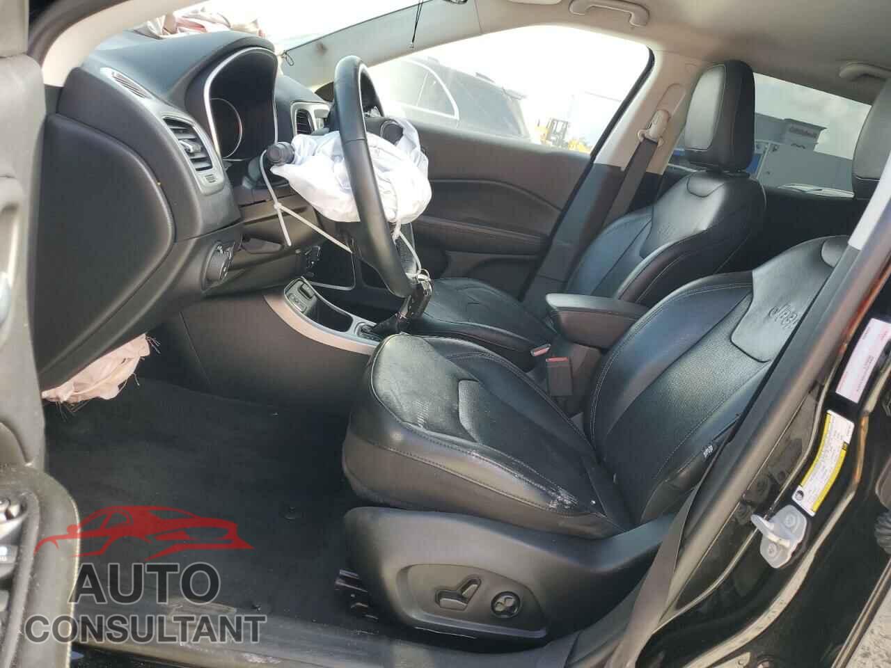 JEEP COMPASS 2019 - 3C4NJCCB6KT667601