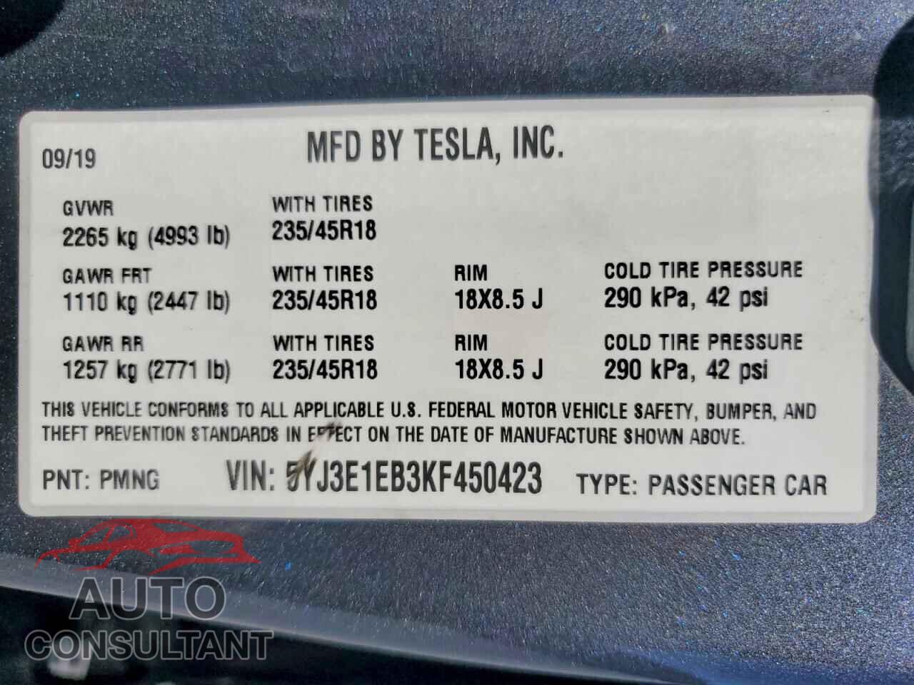 TESLA MODEL 3 2019 - 5YJ3E1EB3KF450423