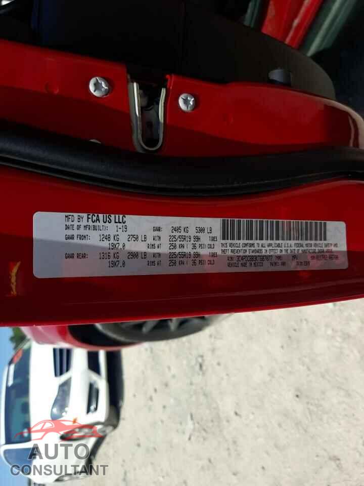 DODGE JOURNEY 2019 - 3C4PDCBB3KT687077
