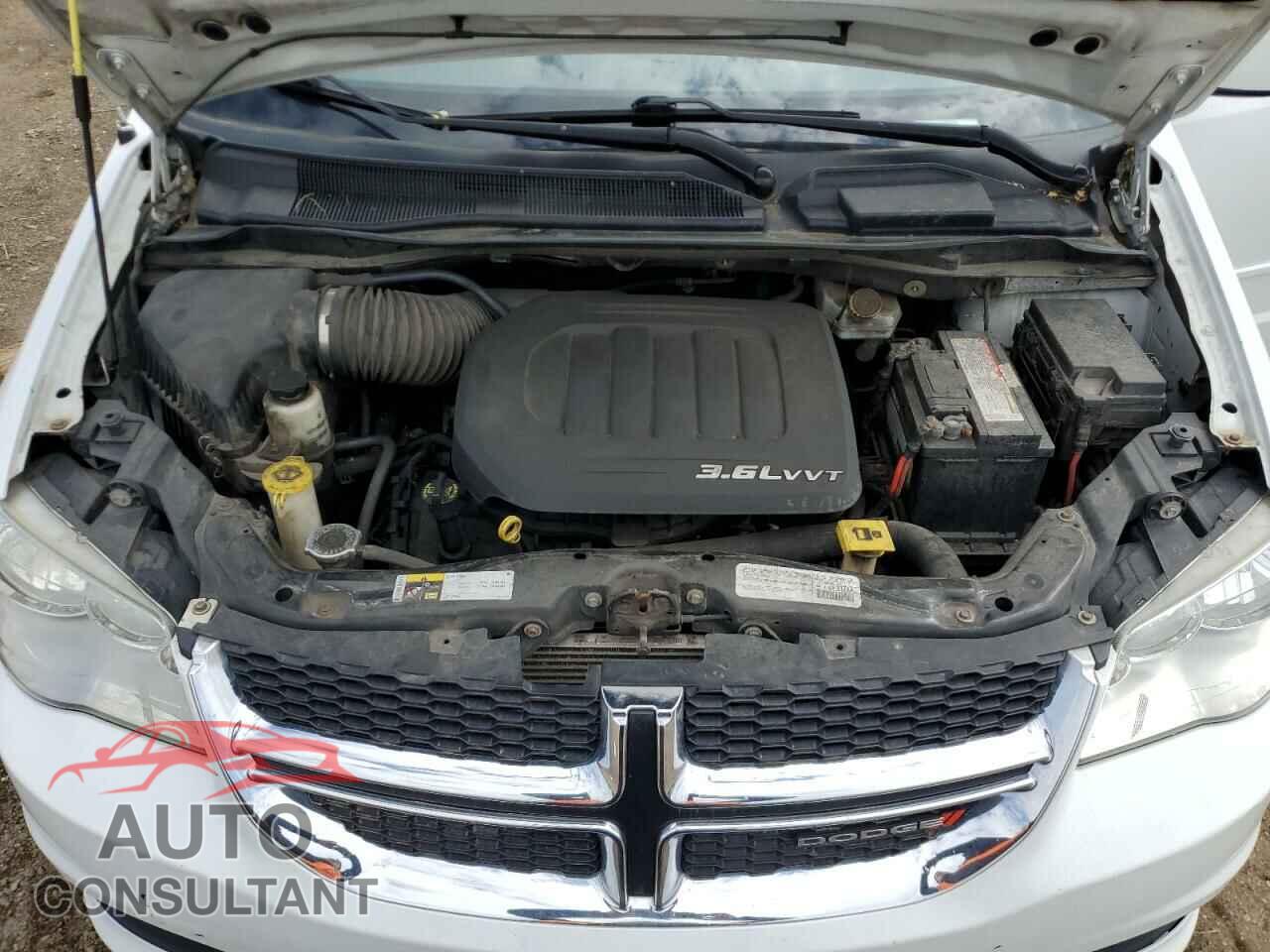 DODGE CARAVAN 2015 - 2C4RDGCG1FR557012