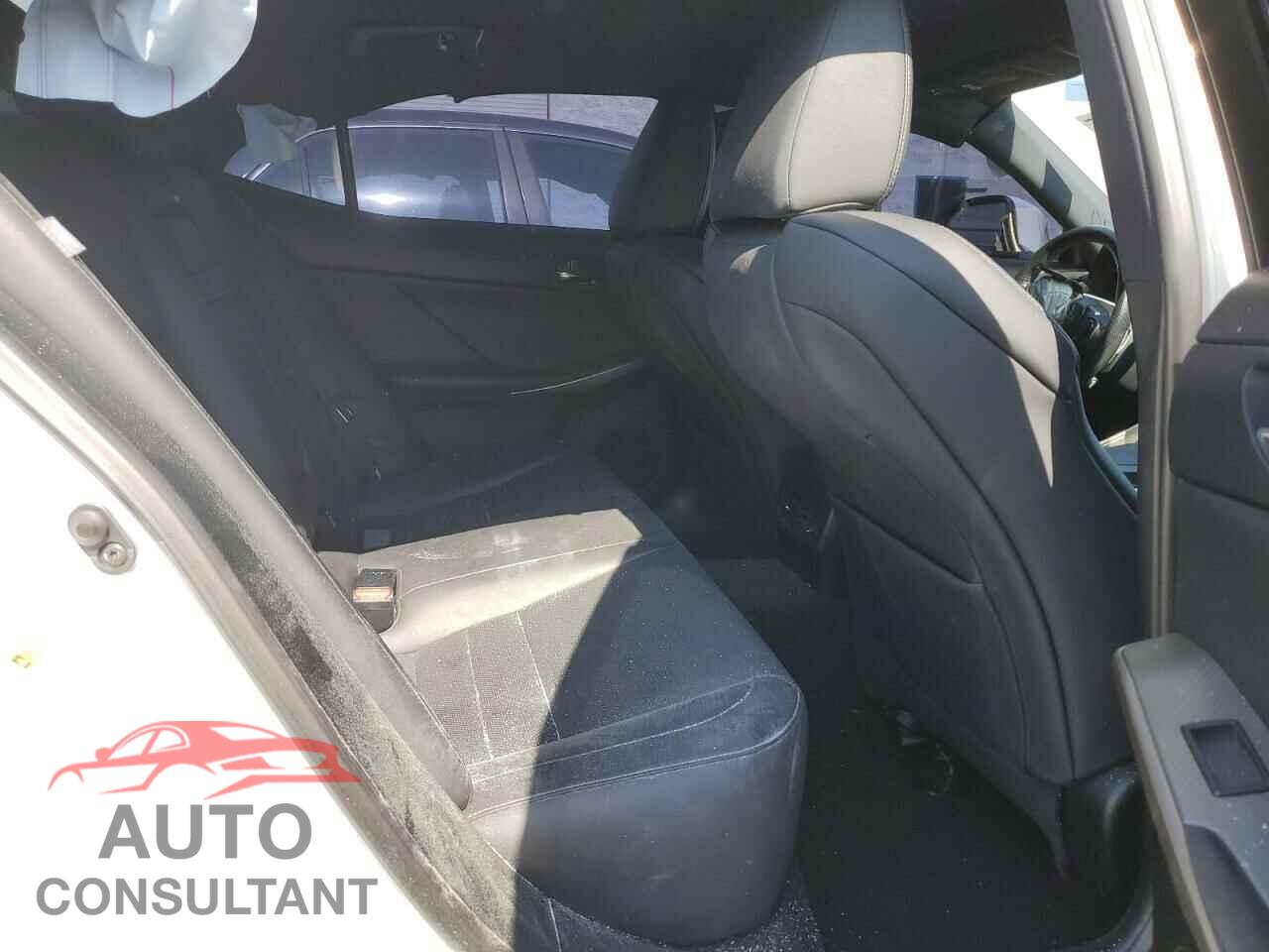 LEXUS IS 2016 - JTHBA1D23G5022223