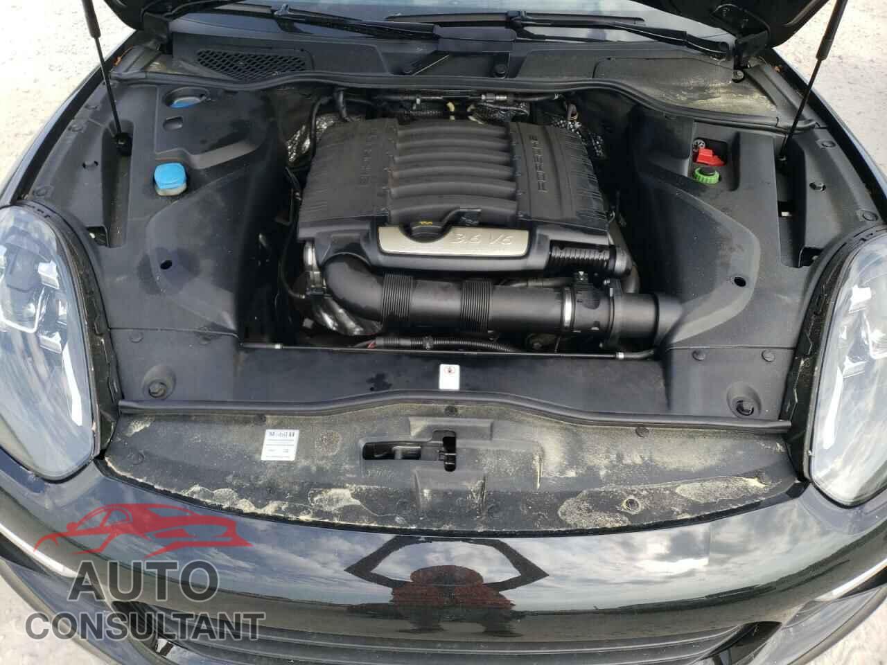 PORSCHE CAYENNE 2017 - WP1AA2A2XHKA90446