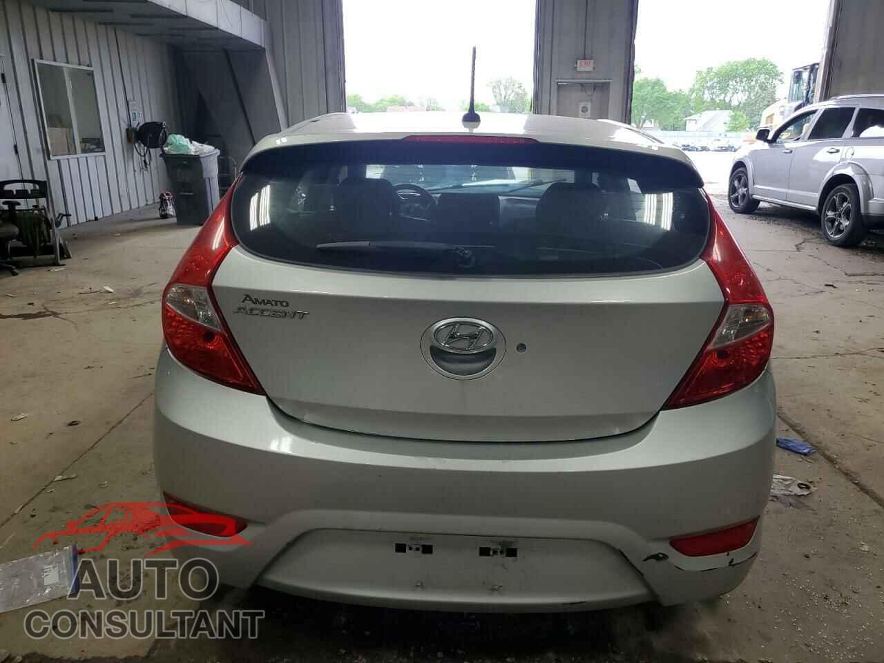 HYUNDAI ACCENT 2012 - KMHCU5AE8CU006288