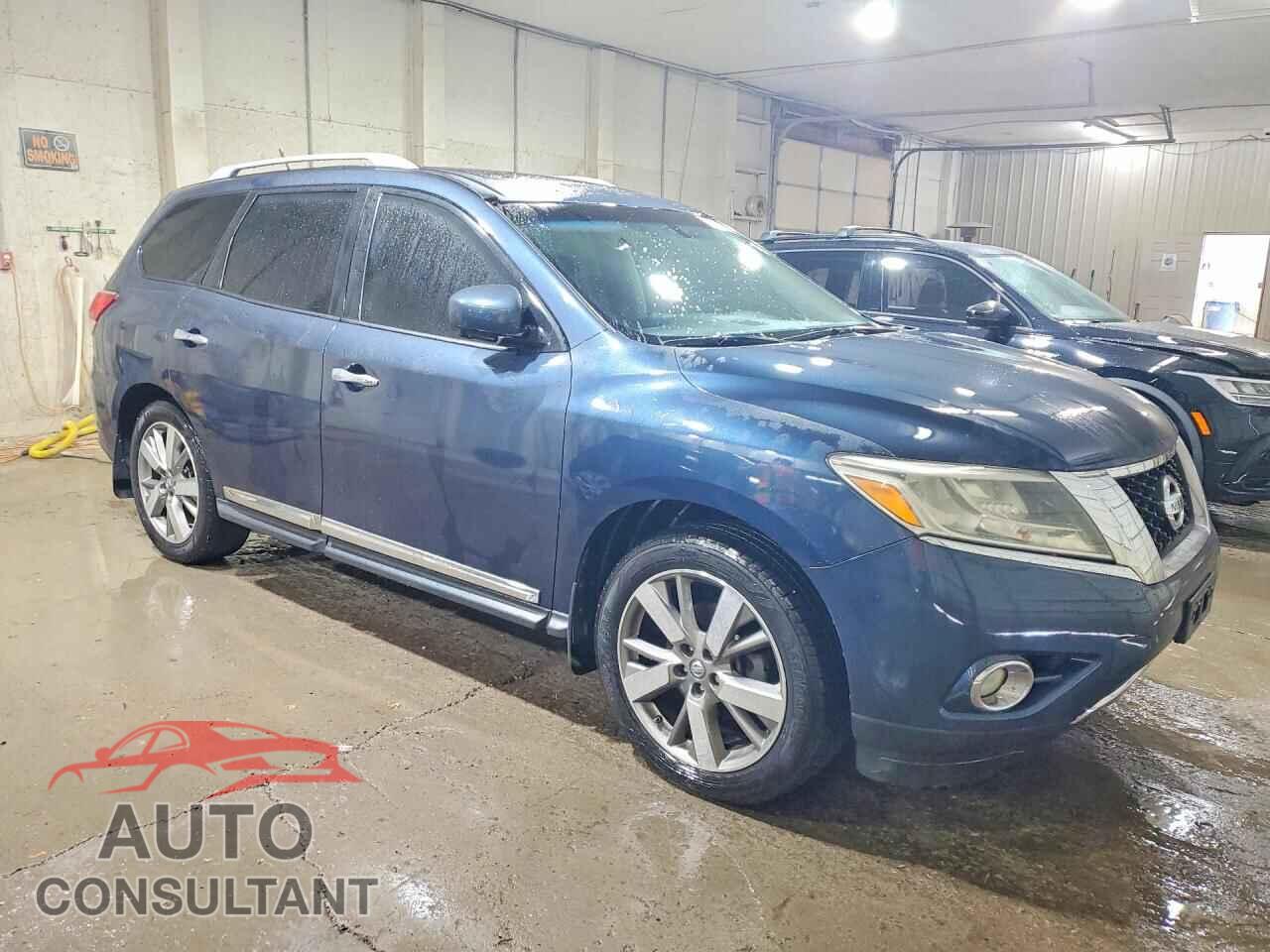 NISSAN PATHFINDER 2014 - 5N1AR2MM2EC689303