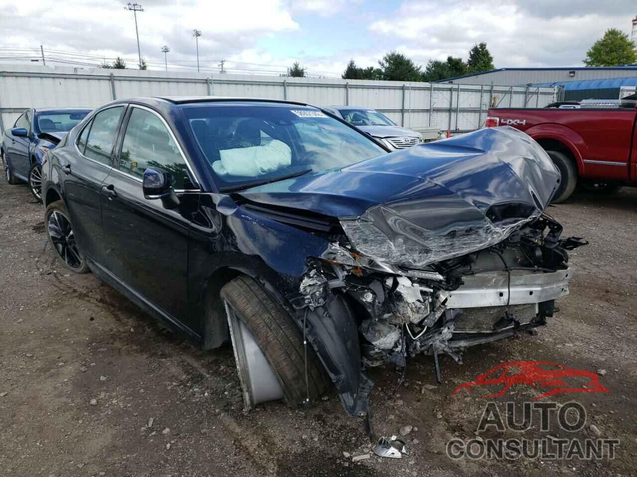 TOYOTA CAMRY 2018 - 4T1B61HK2JU066543