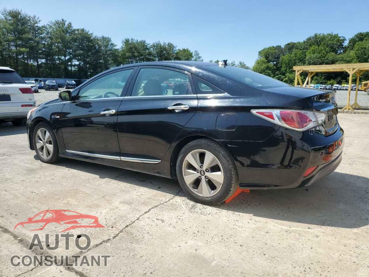 HYUNDAI SONATA 2012 - KMHEC4A48CA023655